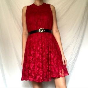 ✨VINTAGE✨ red lace dress